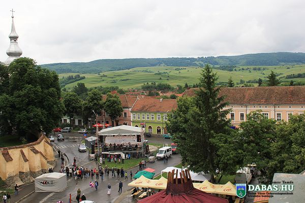barot-napok-0320b031b5-094c-209d-d569-7d0203e653d312321BC4-0058-0324-59BB-5BA46CE75E99.jpg