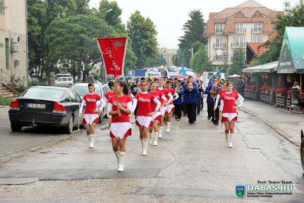 barot-napok-04656cc7b3-75c5-65d6-cdca-2fc5c3348a0bAF136F41-896C-8E8D-AFAE-4213F6AEAAD4.jpg