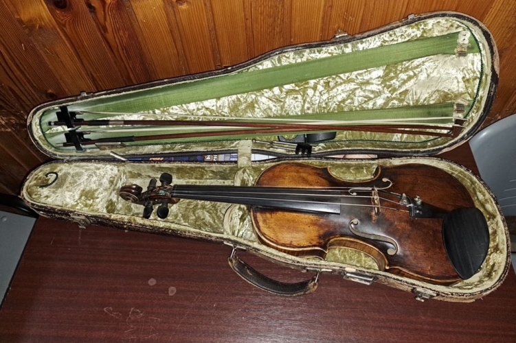 strad1